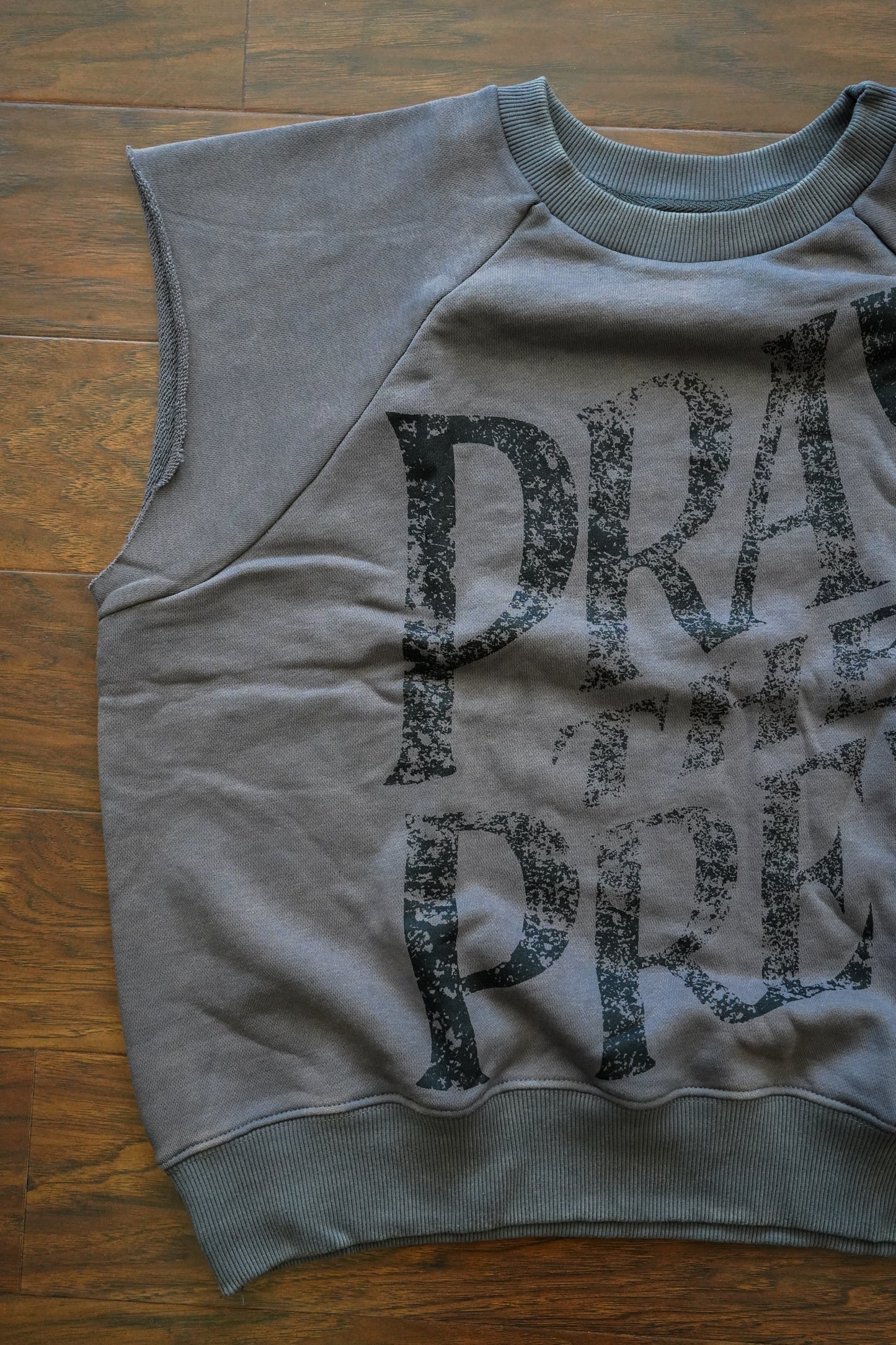 FRENCH TERRY CUT-OFFS (STONE)